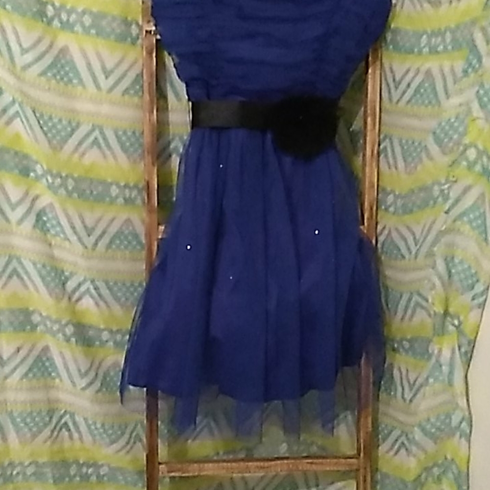 Little girls  Debs blue strapless dress